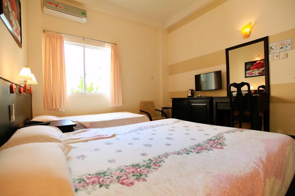 7S Hotel Cuong Long Nha Trang Exteriör bild
