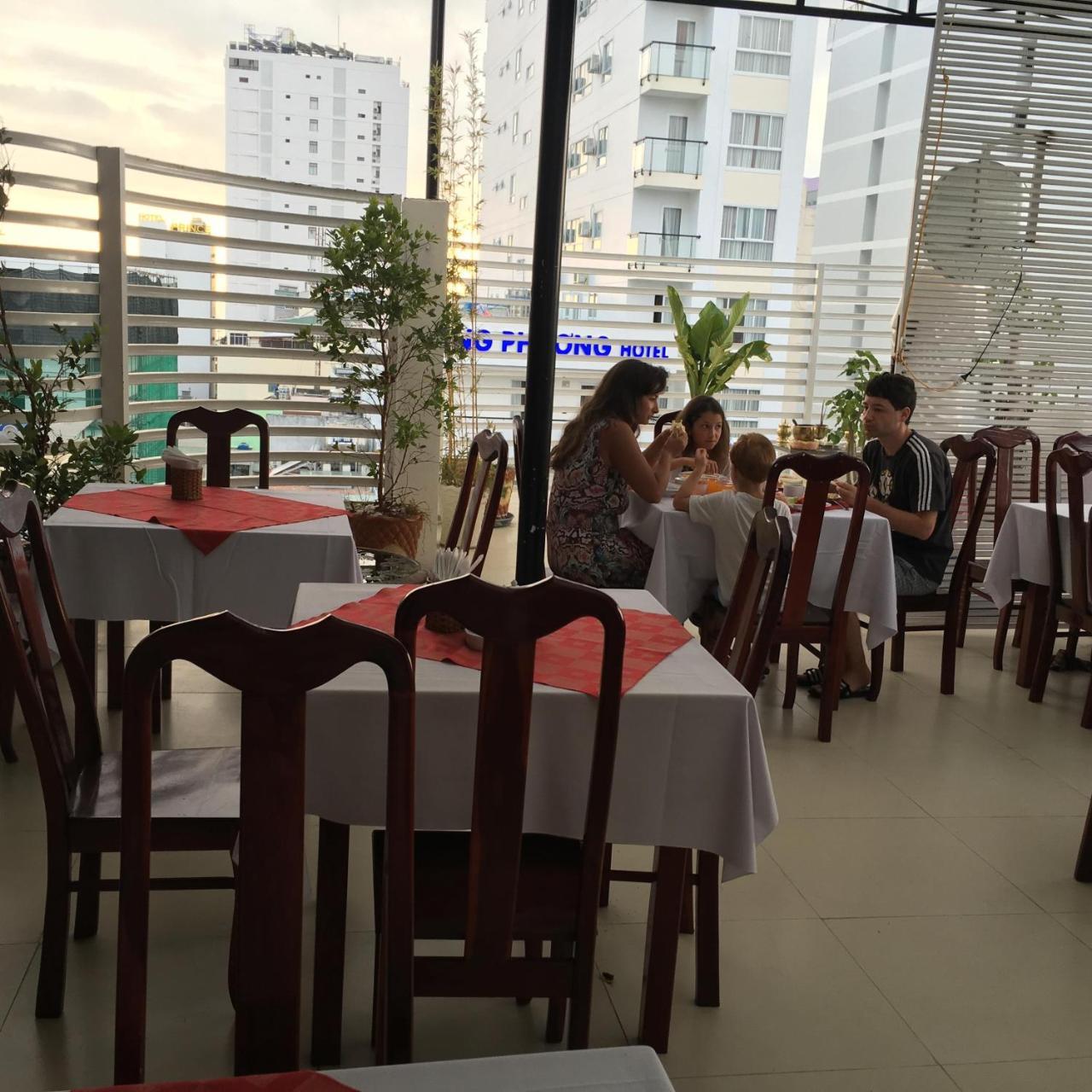 7S Hotel Cuong Long Nha Trang Exteriör bild