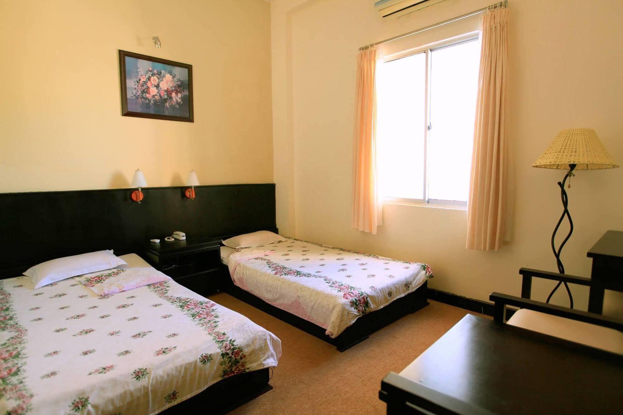 7S Hotel Cuong Long Nha Trang Exteriör bild