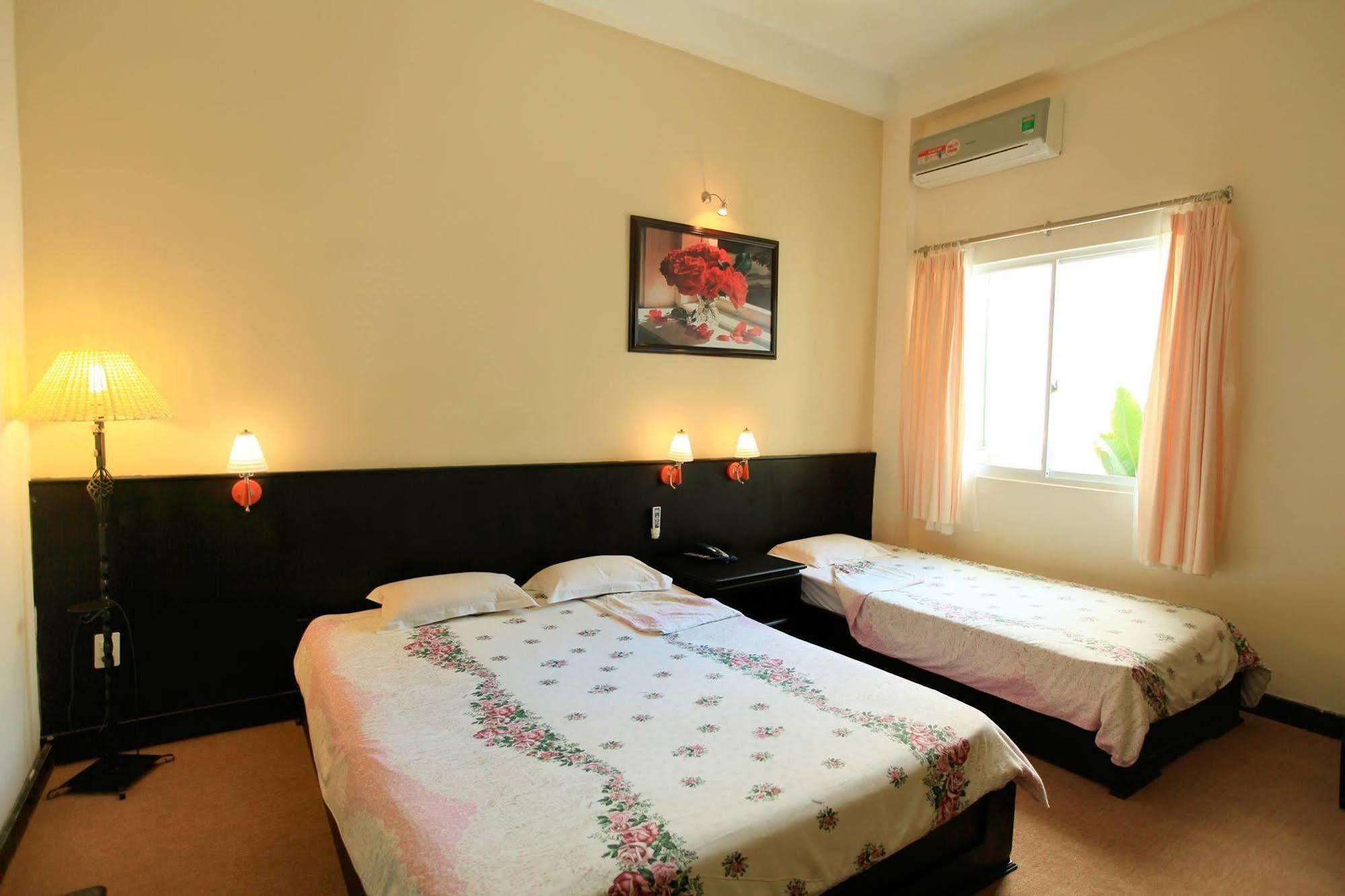 7S Hotel Cuong Long Nha Trang Exteriör bild